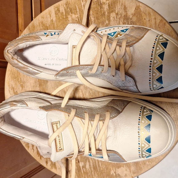 Karma of Charme Painted Leather Low Top Sneakers Size 42 Gray Boho Artsy - Picture 1 of 6